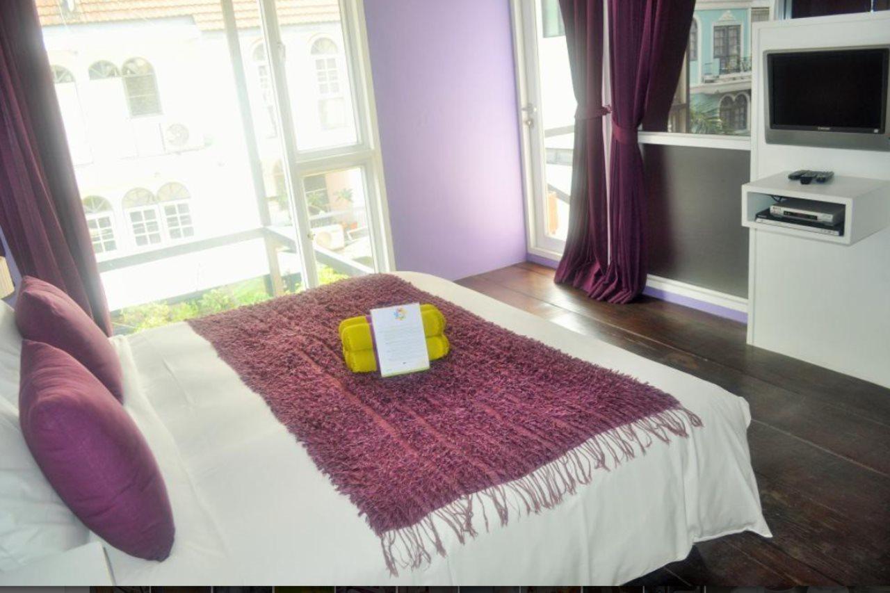 Seven Hotel Bangkok Bagian luar foto