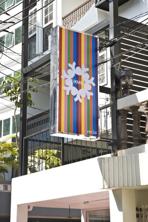 Seven Hotel Bangkok Bagian luar foto